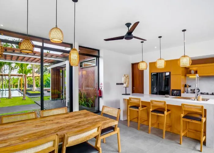 Tarachandra 5 Bedroom Private Pool Villa